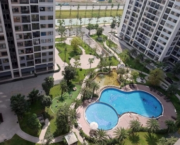 Cho thuê căn hộ Vinhomes Grand Park 2 phòng ngủ diện tích 67m2 view hồ bơi 