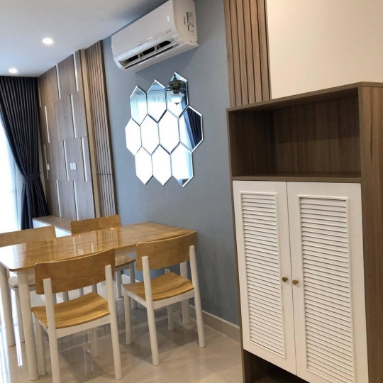 Bán căn hộ vinhomes grand park 1PN giá 1,9ty full Nội Thất