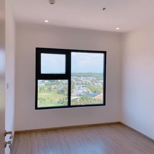 Bán căn hộ vinhomes 2PN - Tầng trung  View đẹp