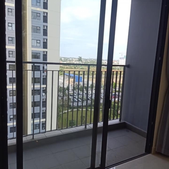 Bán căn hộ vinhomes 3PN View hồ bơi lớn