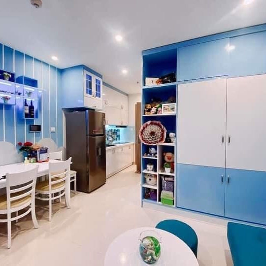 Cần bán căn hộ vinhomes  studio Nội Thất  xinh xắn