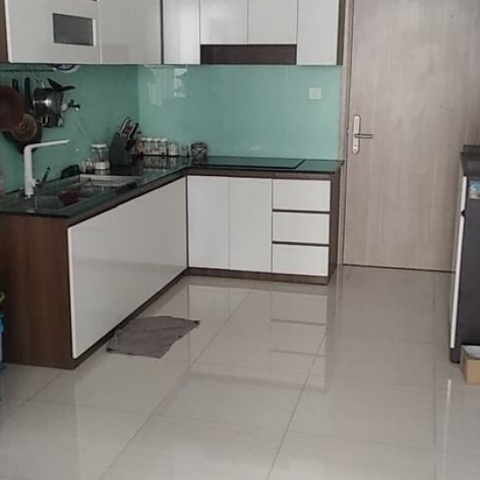 Bán căn hộ vinhomes 2PN Tầng trung, view nội khu