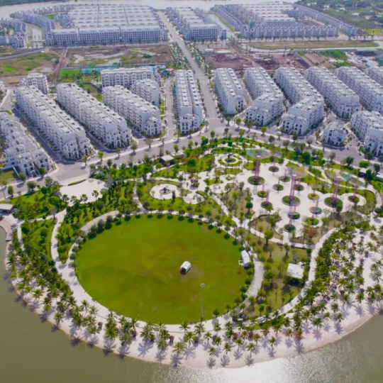 Biệt thự sen súng khu compound Vinhomes Grand Park