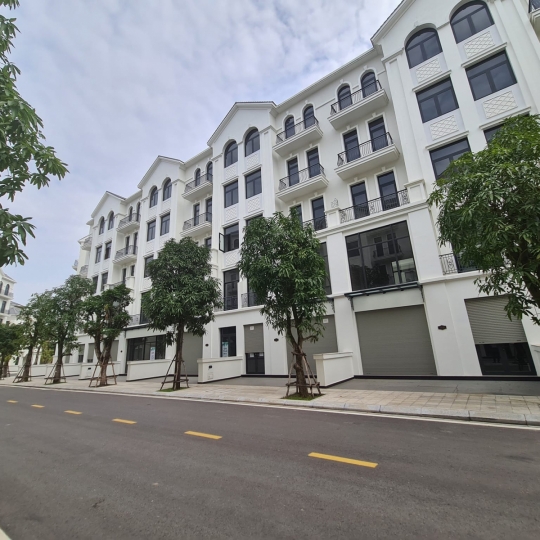  Bán nhà phố Manhattan kinh doanh 84m2 đường T16 - Vinhomes Grand Park Quận 9