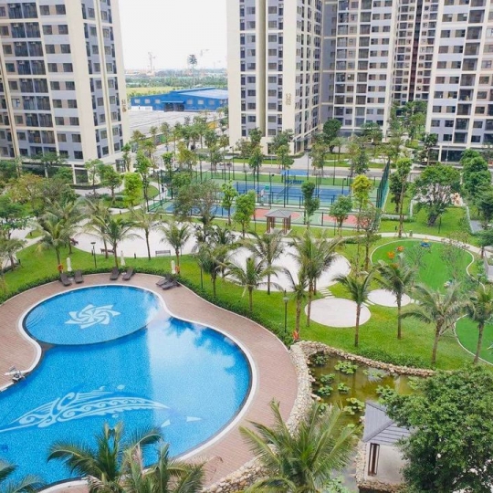 Bán căn hộ vinhomes 2PN view Nội khu