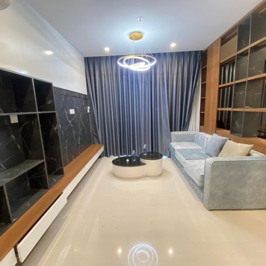 Bán gấp căn hộ 2PN vinhomes grand park full nội thất