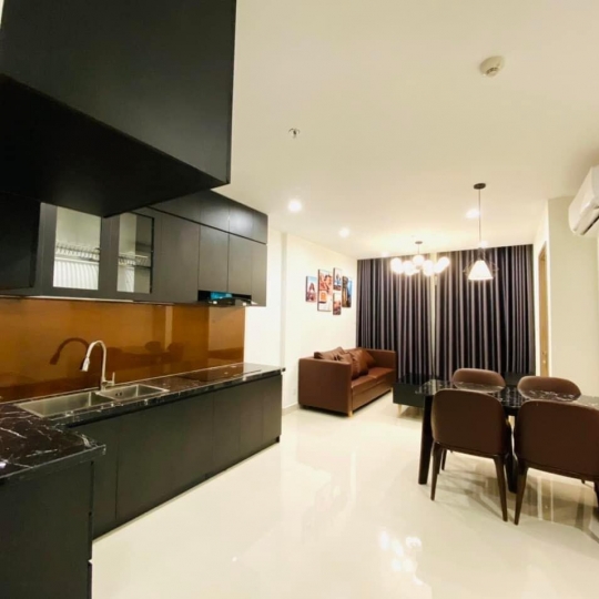 Cho Thuê Căn Hộ Vinhomes Grand Park 2 Phòng Ngủ Full Nội Thất 